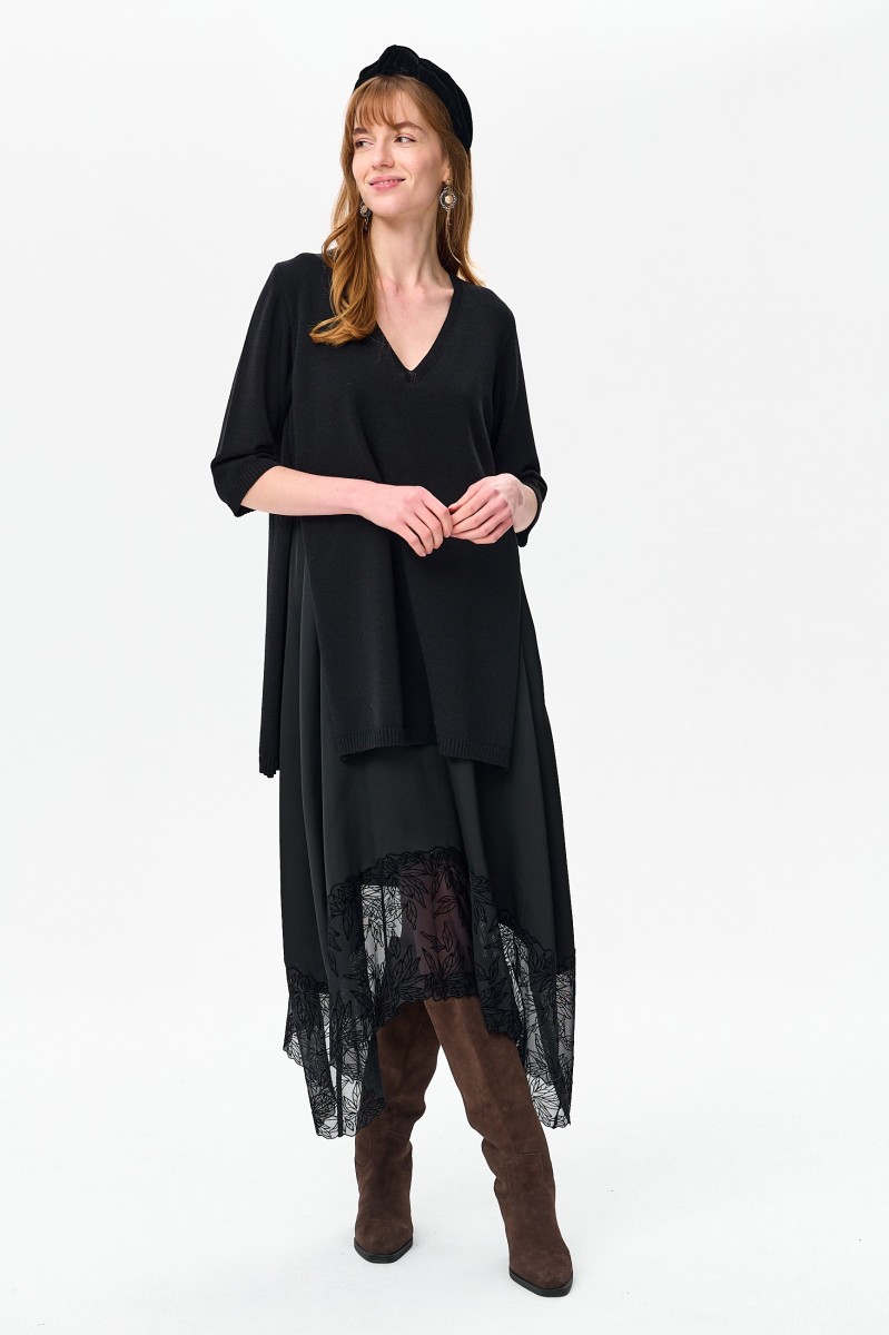 Sukienka Vassa Black