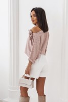 Sweter Wendy z broszką różą pudrowy róż