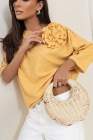 Sweter żółty Wendy z broszką różą