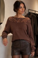 Sweter ZAFIRA z koronką czekoladowy