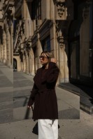 Długi płaszcz damski London II wiązany w pasie czekolada
